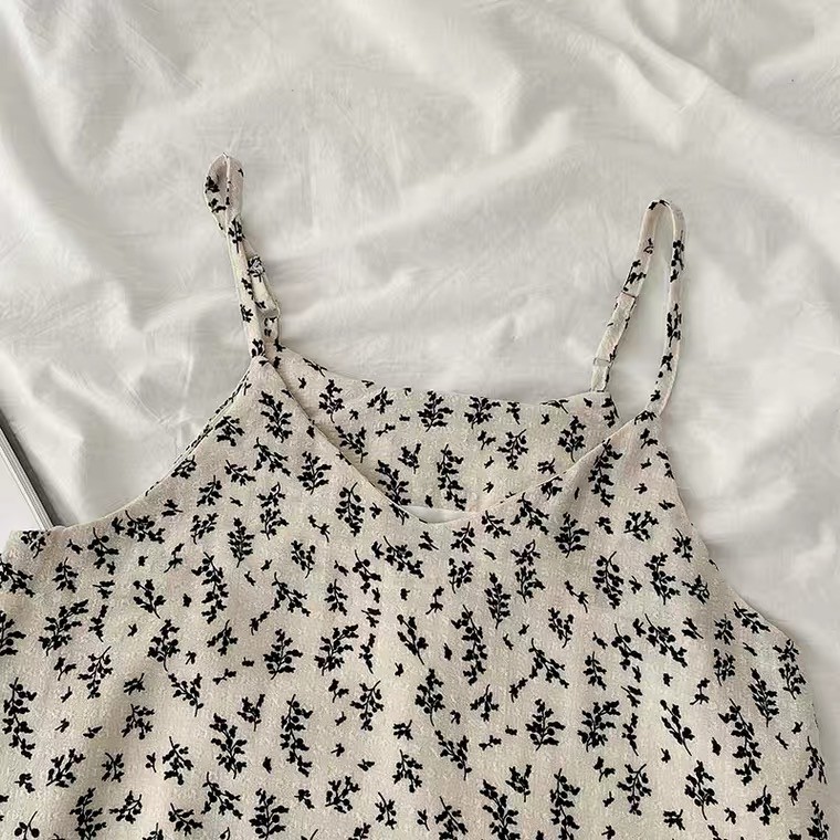 Váy hai dây CHERRYCOCO 40405 dáng suông, hoạ tiết lá nhí, vải voan thoáng mịn siêu mát | BigBuy360 - bigbuy360.vn