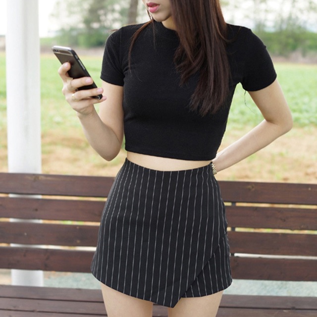 Áo croptop trơn body trơn đen