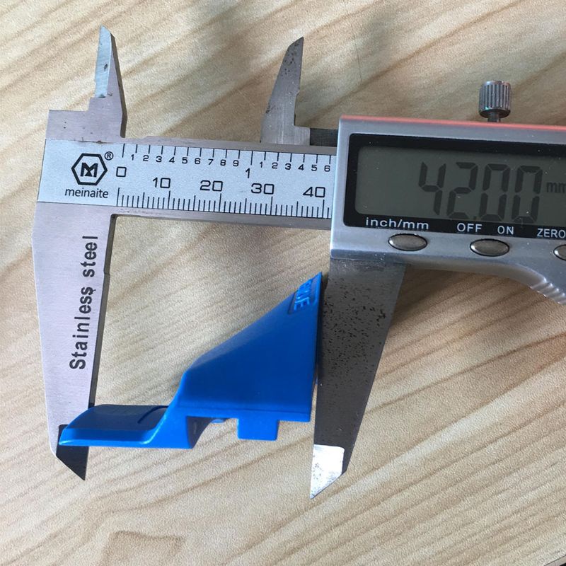 Set 2 Dụng Cụ Tháo Dây Đai An Toàn Cho Xe Hơi