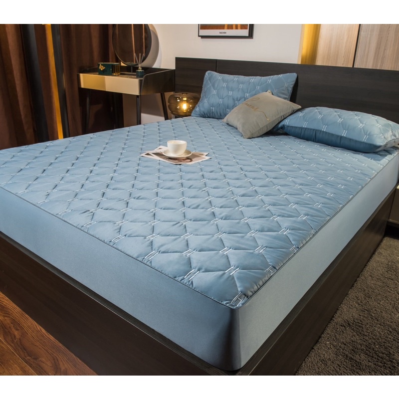 Lụa sateen thêu H