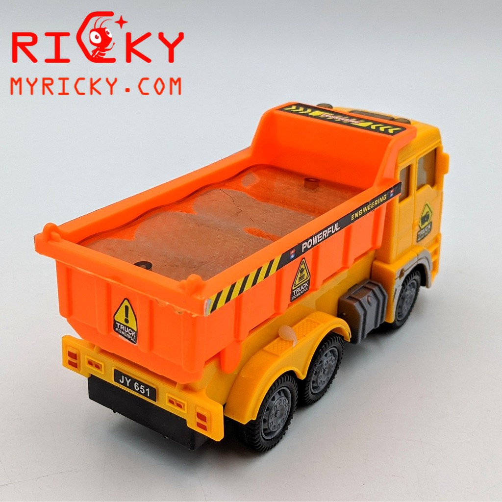 Xe tải chạy pin có nhạc đèn TRUCK 4D