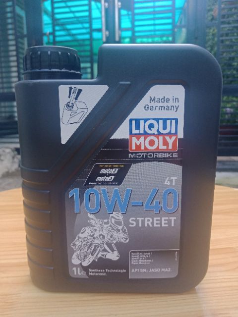 Bộ chăm sóc bảo dưỡng cho exciter nhớt liqui moly street 10-40