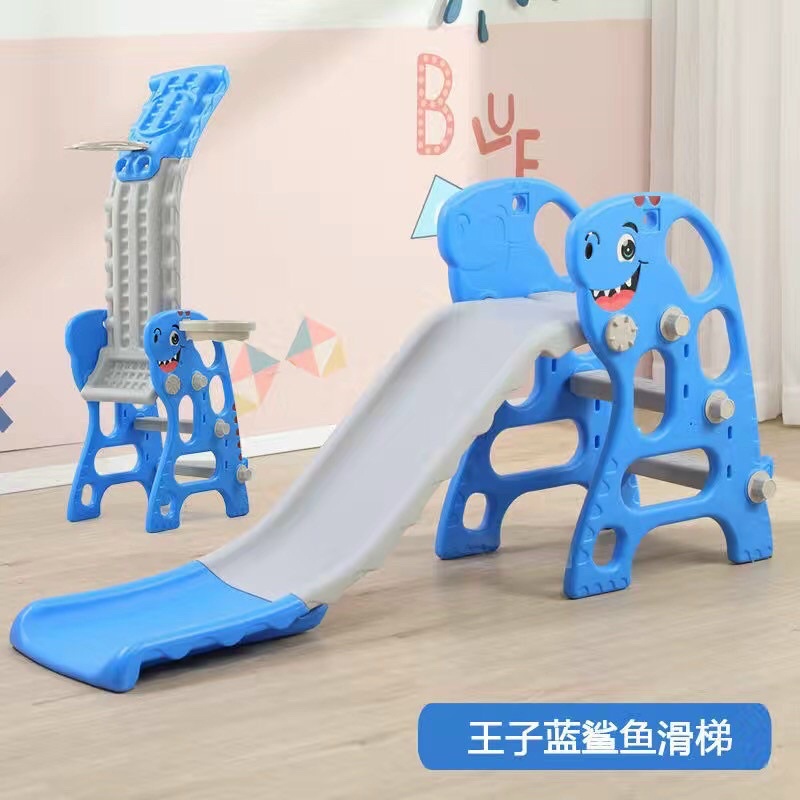 Cầu trượt cho bé