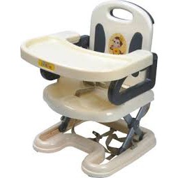 Ghế ăn dặm quà tặng của hãng bỉm Moony