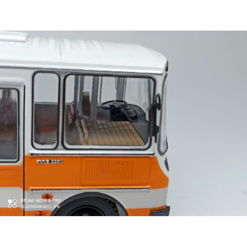 Mô hình xe Paz3205