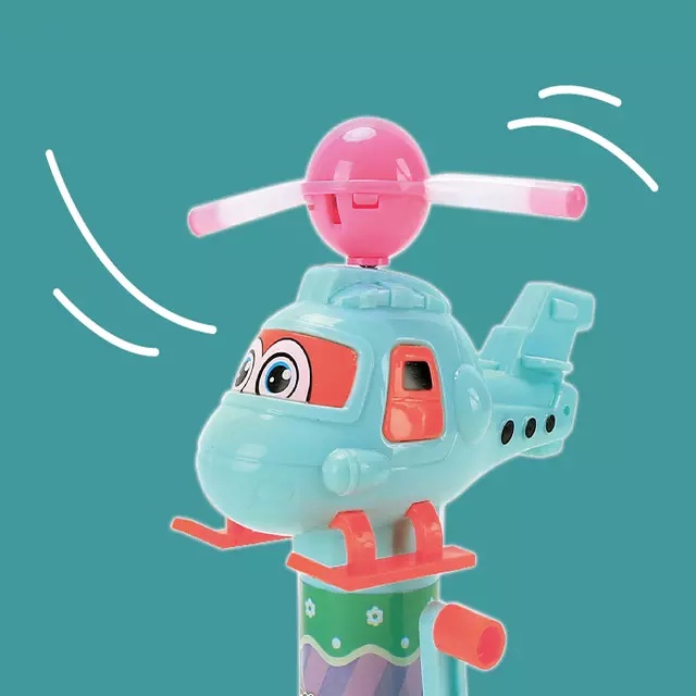 Kẹo đồ chơi máy bay trực thăng có chong chóng phát sáng