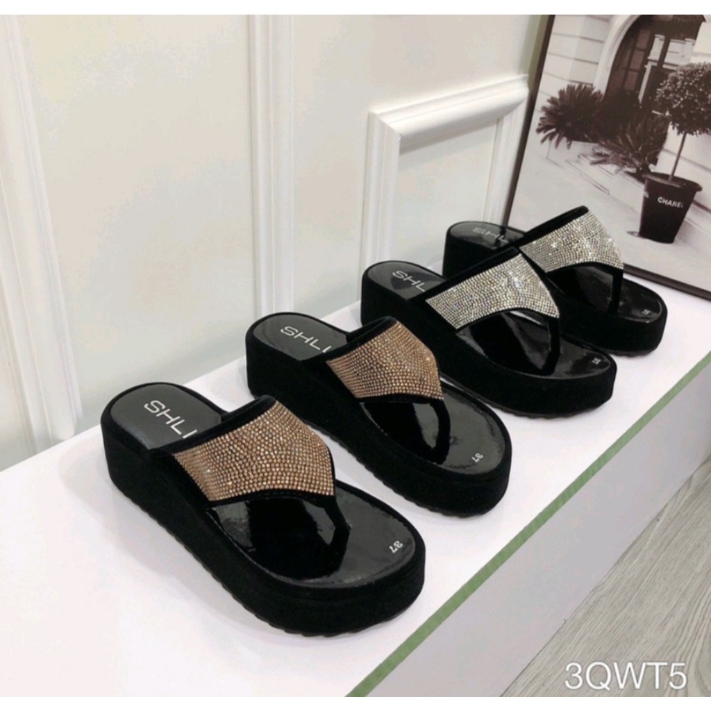 Dép kẹp tam giác đá 134