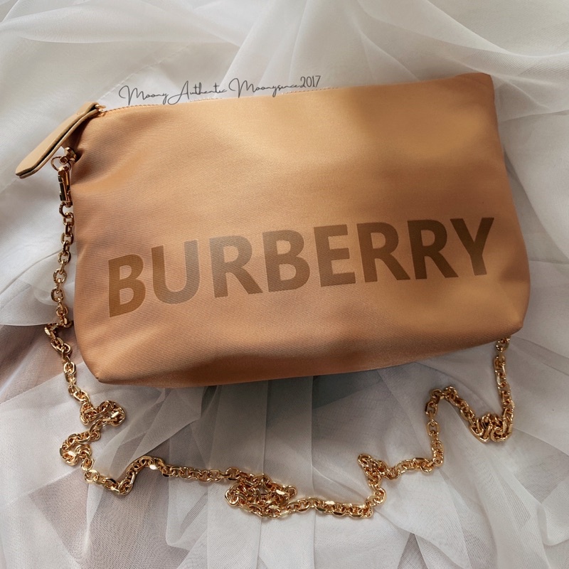 Gift Burberry Beauty auth siêu xinh