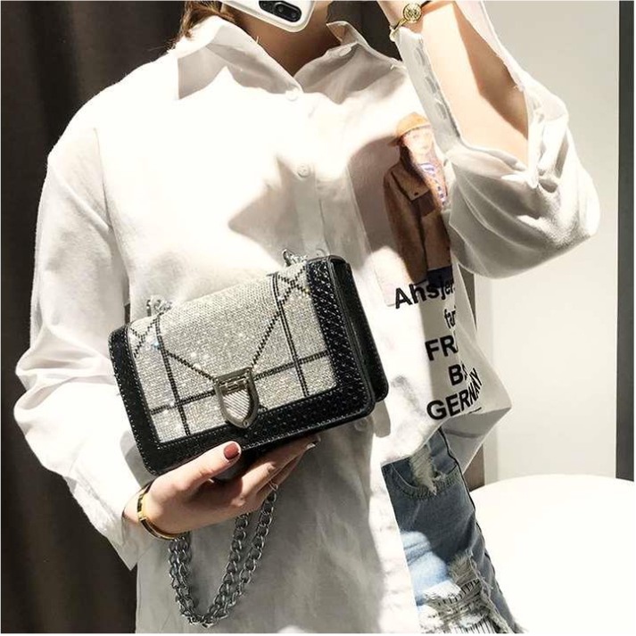 Túi xách nữ đeo chéo chất da bóng chống bám bụi chống nước cực xịn Capucha T194