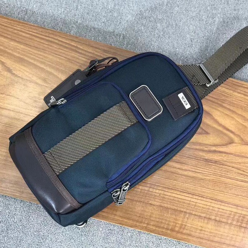 Tumi Túi tumi alpha bravo smith Địu Túi Đeo Cơ Thể tumi222402