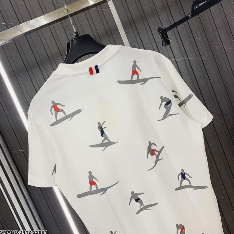 Áo Thun Nam Thom Browne Hình Người Lướt Ván Siêu Đẹp - Áo Phông Nam Thom SPF