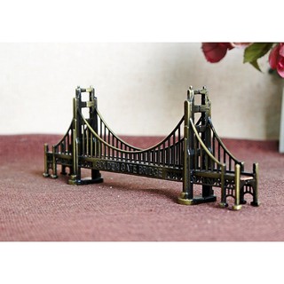 Mô hình cầu cổng vàng (Golden gate bridge) trang trí độc đáo (25x4x8,5cm)