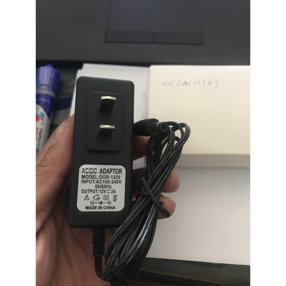 Adapter 12V2A đầu lớn sạc cho loa kéo