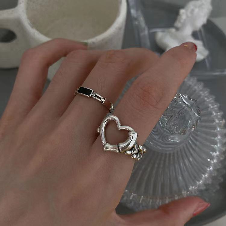 Nhẫn hở hình trái tim thời trang