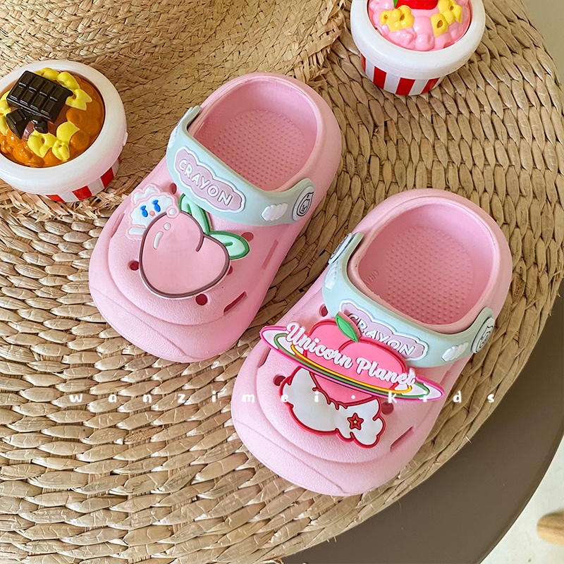 Đôi Giày Họa Tiết Hoạt Hình Dễ Thương Thời Trang Mùa Hè Độc Đáo Cho Bé