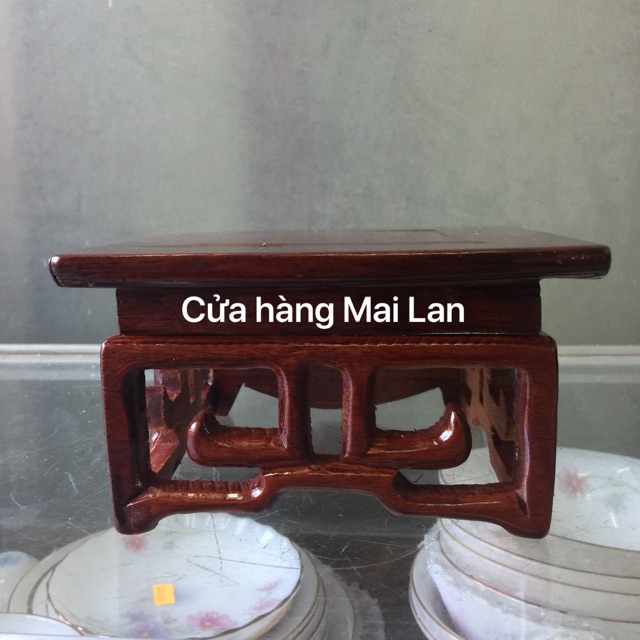 NHẤT CẤP (Đôn gỗ kê đồ)