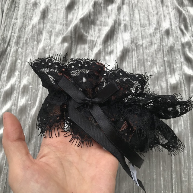 20 mẫu vòng đùi garter đẹp khó cưỡng