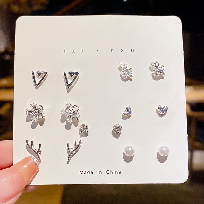 Bộ khuyên tai đính đá/ ngọc trai nhân tạo đơn giản ngọt ngào thời trang