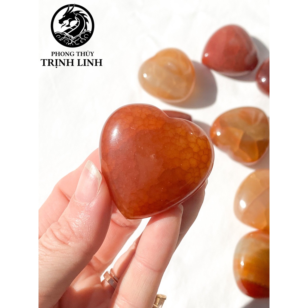Đá hình trái tim M.não Carnelian vàng cam mang năng lượng tích cực
