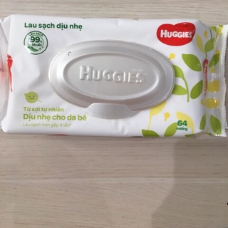 Khăn ướt huggies không mùi 64 miếng tặng kotex thảo dược 4m