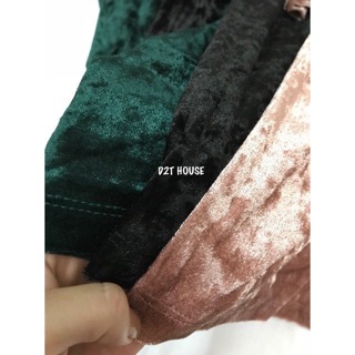 Đầm body nhung cổ lọ