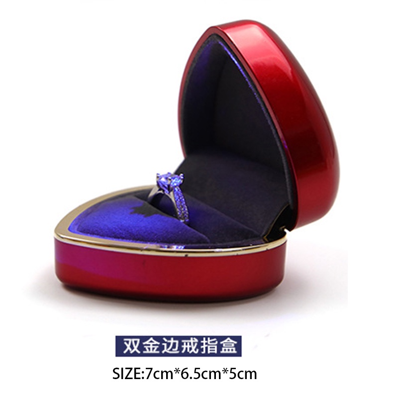 Hộp Đựng Nhẫn Trang Sức Hình Trái Tim Có Đèn LED Độc Đáo Mới