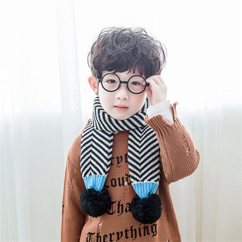 Khăn quàng cổ len mềm mại thời trang cho bé