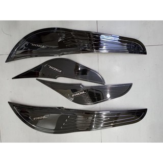 Ốp chống xước cánh cửa titan Fadil, ốp tapli cửa titan Vinfast Fadil hàng đẹp