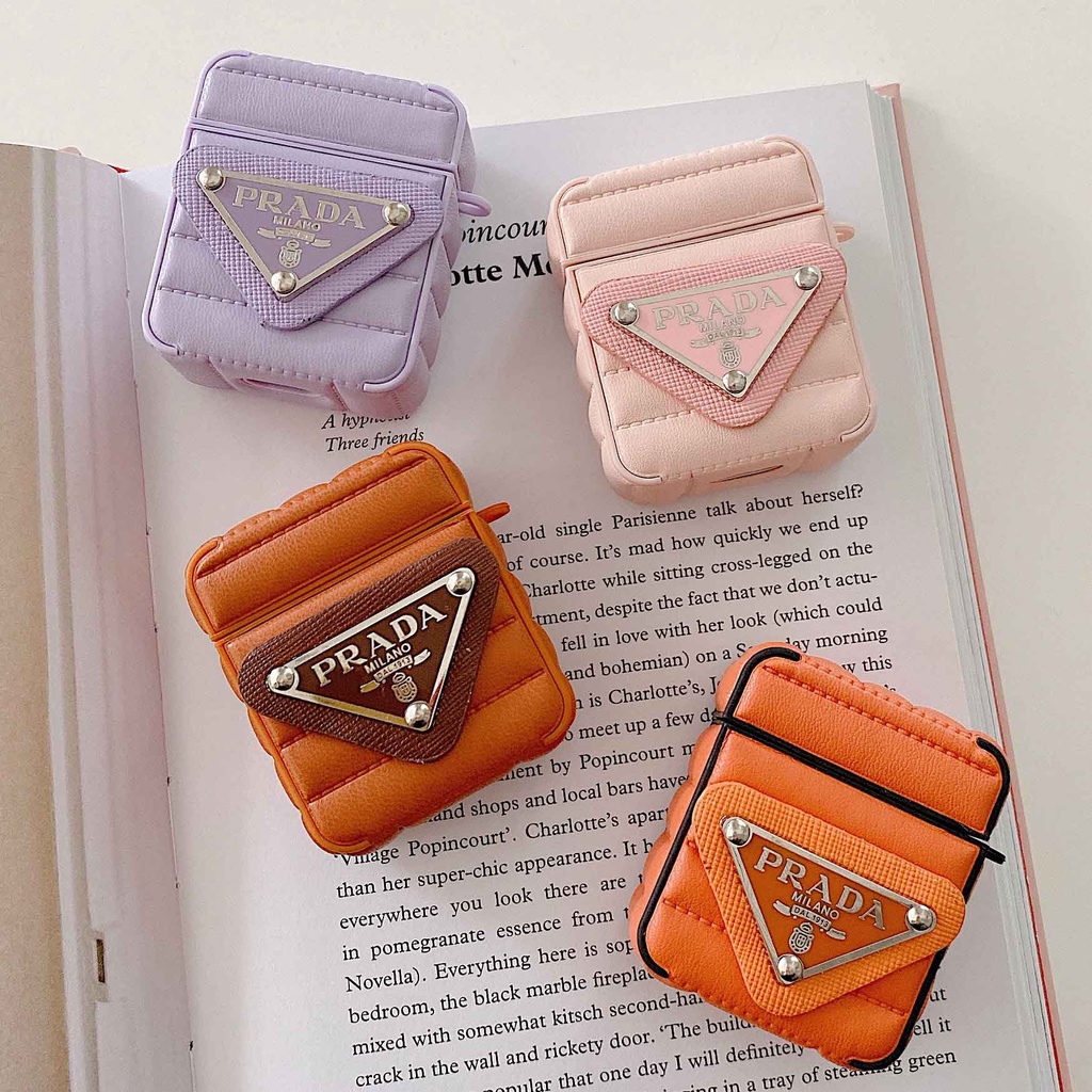 Vỏ Bảo Vệ Hộp Sạc Tai Nghe Airpods 1 / 2 / 3 / pro Bằng Da Màu Trắng Đen Sang Trọng Thời Trang