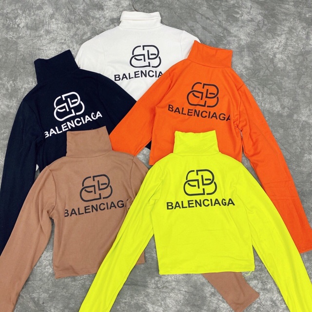 Áo thun croptop tay dài cổ lọ | BigBuy360 - bigbuy360.vn