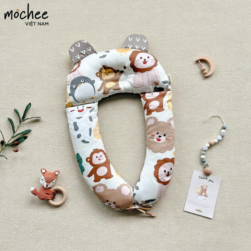 Gối liền chặn vỏ đỗ cho bé Mochee , gối liền chặn vỏ đỗ thoáng mát - Monnie Kids