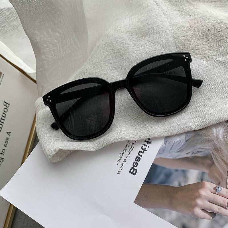 KÍNH MÁT THỜI TRANG NAM NỮ PHONG CÁCH GỌNG NHỰA | BigBuy360 - bigbuy360.vn