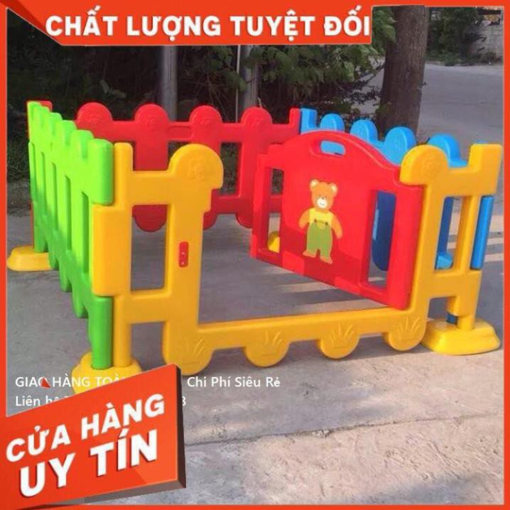 hàng chất lượng - Rào chắn cho bé bằng nhựa dày dặn