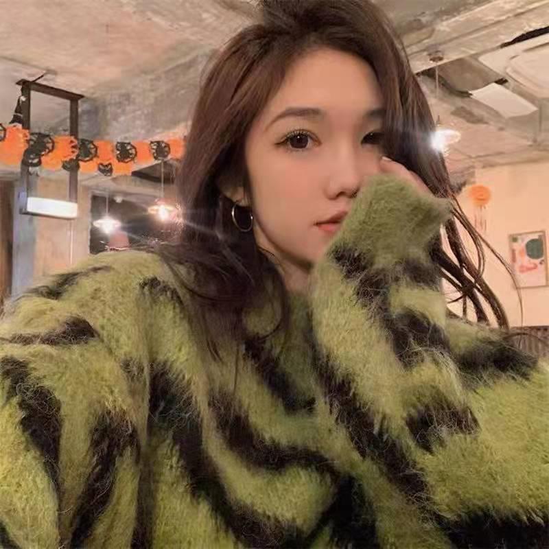 Áo sweater Dáng Rộng Họa Tiết Ngựa Vằn Thời Trang Thu Đông Phong Cách Mới Cho Nữ