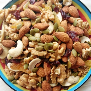 500gram GRANOLA 100% SIÊU HẠT( HẠNH NHÂN, ÓC CHÓ, HẠT ĐIỀU, HẠT BÍ...)