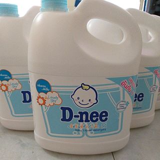 Nước giặt Dnee xanh biển( chính hãng đại thịnh )