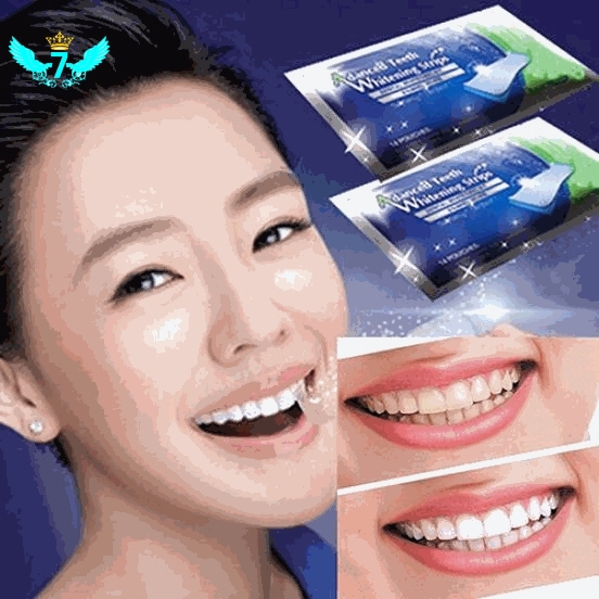 Miếng dán trắng răng làm đẹp tiện dụng