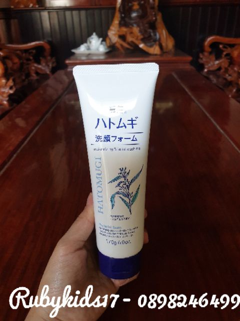 Sữa rửa mặt trắng da Hatomugi 170ml nội địa Nhật