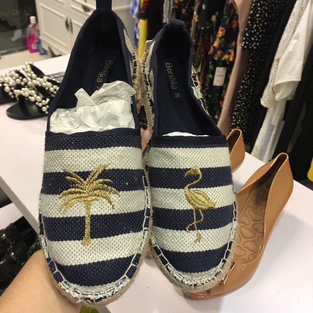 Giày sneakers zara