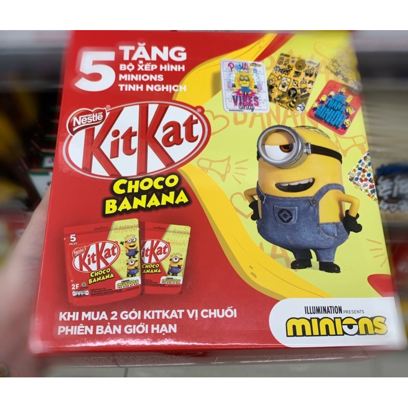 Bộ Kitkat Minion Socola Hương Chuối Hộp 170G - Tặng 5 Bộ Xếp Hình