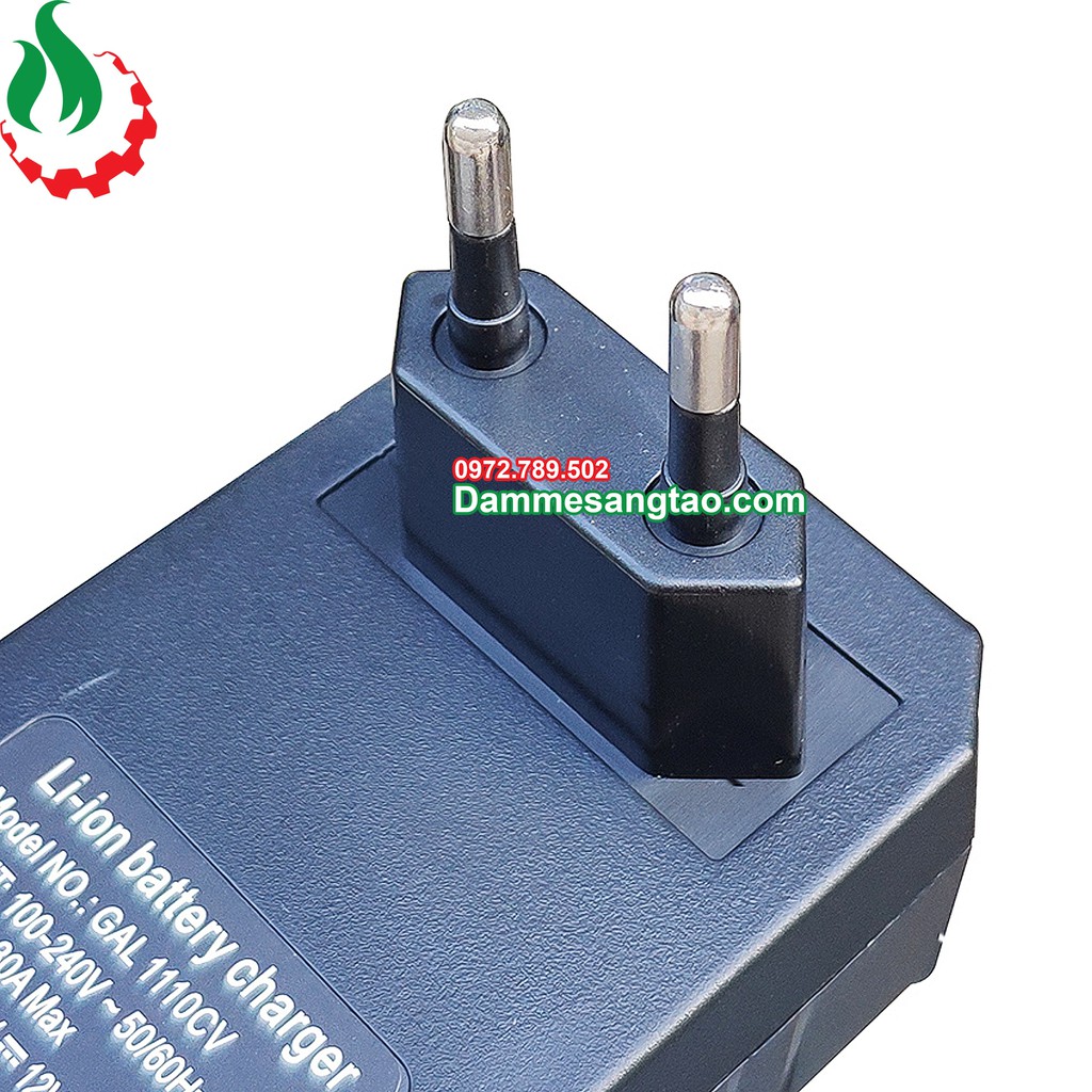 DMST Sạc pin Bosch 10.8V/12V Li-ion 3.7V GSR GSB TSR