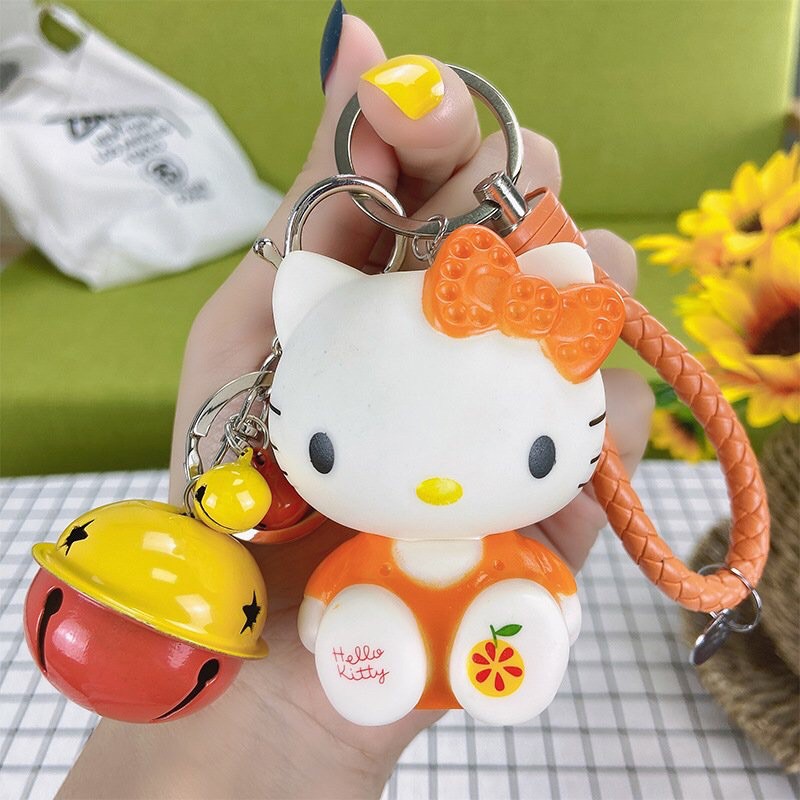 Móc Khoá Hoạt Hình Kèm Chuông Kittyy Cực Cute