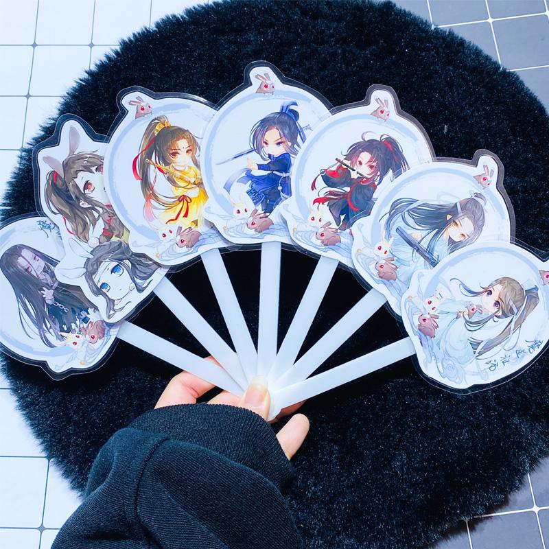 (Đầu To) Quạt Ma Đạo Tổ Sư Lam Vong Cơ Ngụy Vô Tiện xòe cầm tay ảnh đẹp in hình anime chibi