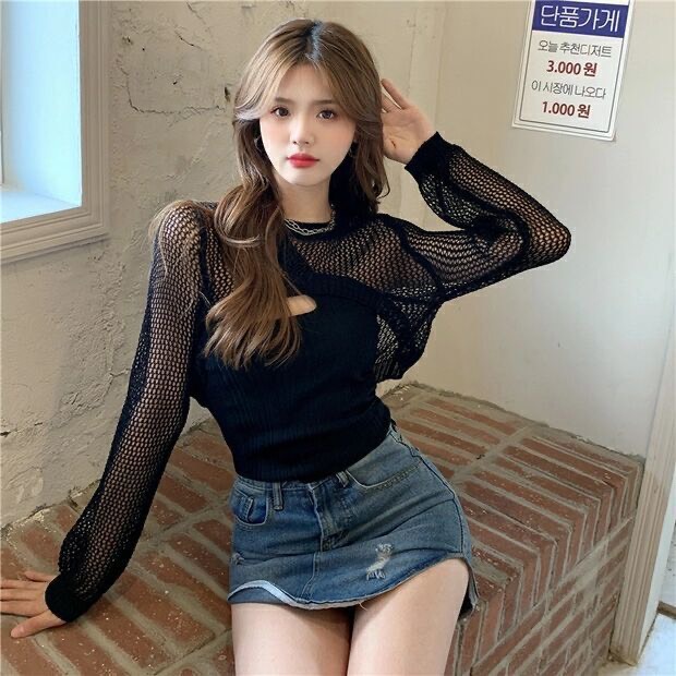 Áo Lưới Croptop Aimeehouse Dệt Kim Dáng Ngắn Thiết Kế Sexy Cá Tính 2 Màu Đen Trắng