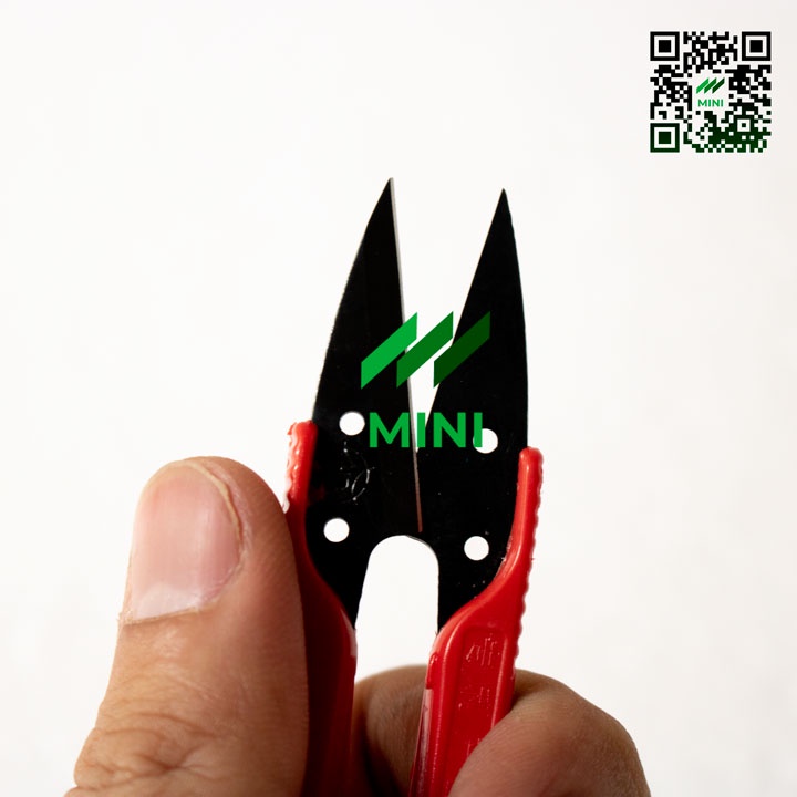 Kéo bấm cắt chỉ