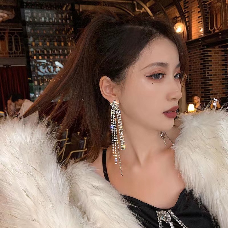 Bông Tai Mạ Bạc 925 Dáng Dài Đính Đá Phối Tua Rua Phong Cách Âu Mỹ