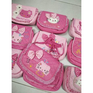 Túi đeo chéo Hello Kitty