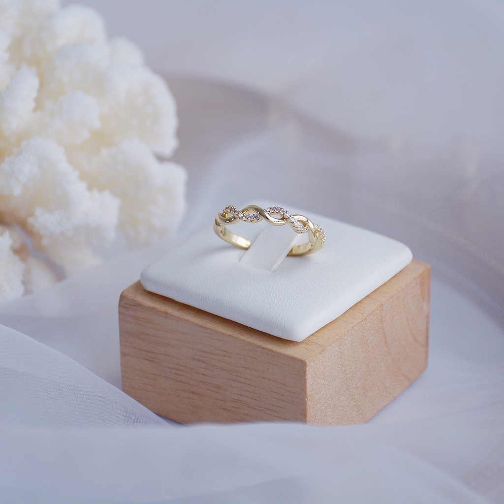 Nhẫn Hở Mạ Vàng 18k Hình Nơ Đính Đá Zircon