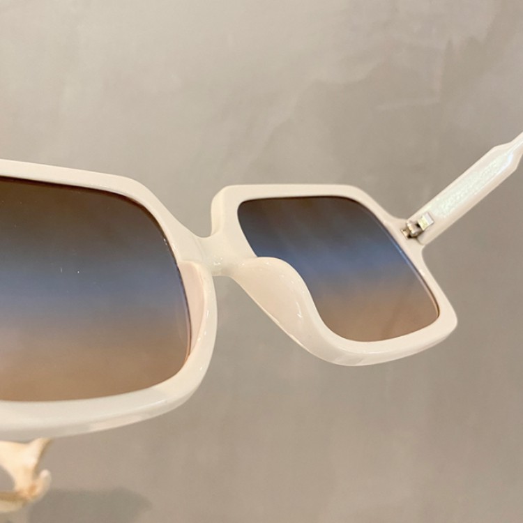 Kính mát nữ LATIO kính mát thời trang siêu đẹp mẫu mới BST News 2023 thiết kế đặc biệt với form dáng trẻ trung - KM21