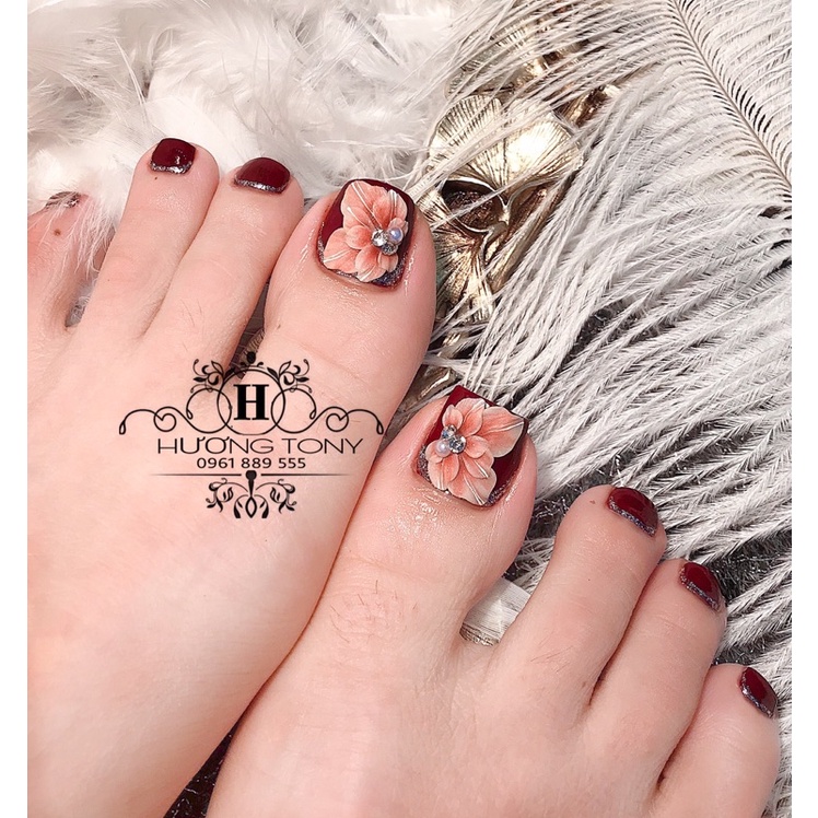 Hoa bọ nail, hoa chân